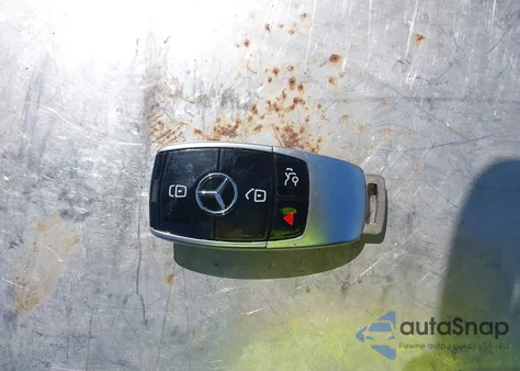 2017 Mercedes-Benz E 300 from USA, damaged, VIN WDDZF4JBXHA009233